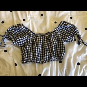 Plaid B/W crop top